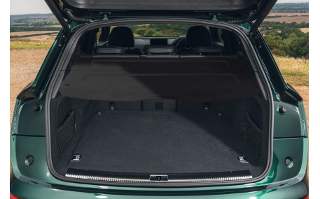 Шторка багажника Audi Q5