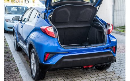 Шторка багажника Toyota C-HR