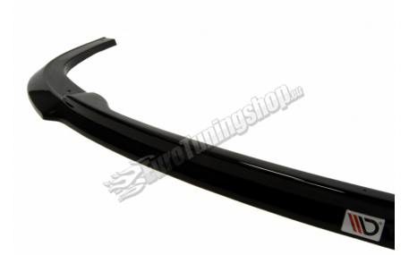 Накладка передняя Subaru Impreza