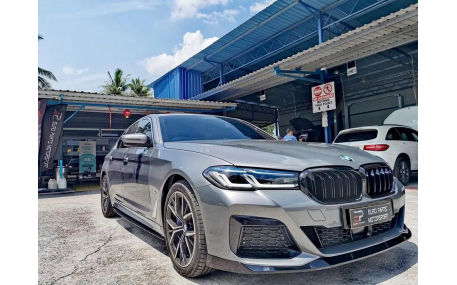 Накладка передняя BMW 5 G30 2020-2023