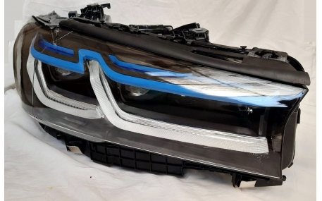 Фары передние BMW 5 G30 2020-2023