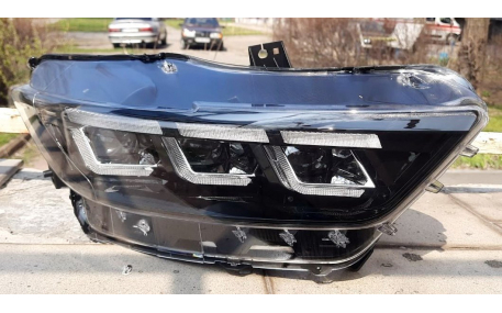 Фары передние Ford Mustang 2015-2017