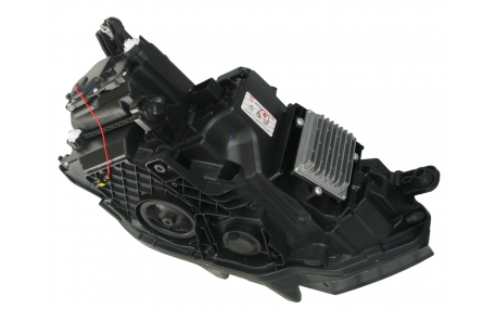 Фары передние Volkswagen Passat B8