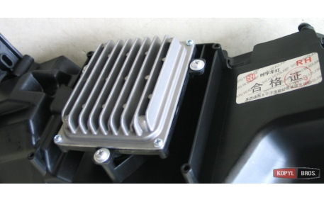 Фары передние Volkswagen Passat B8