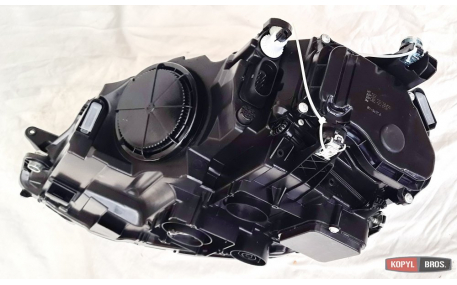 Фары передние Volkswagen Golf 7 2017-2019