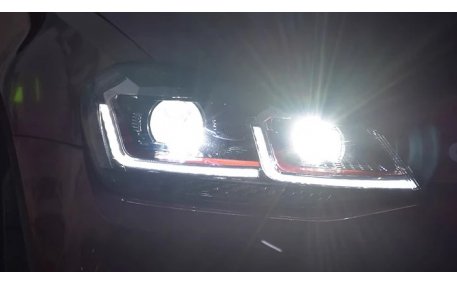 Фары передние Volkswagen Golf 7 2012-2017