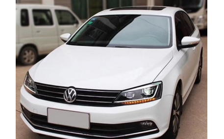 Фары передние Volkswagen Jetta