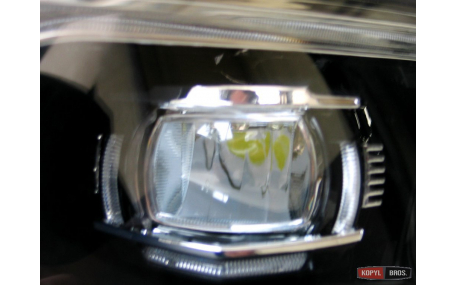 Фары передние Volkswagen Polo Sedan