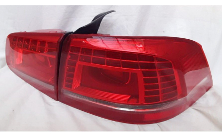 Фонари задние Volkswagen Passat B7