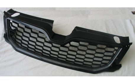 Решетка радиатора Skoda Octavia A7 2013-2017