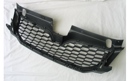 Решетка радиатора Skoda Octavia A7 2013-2017