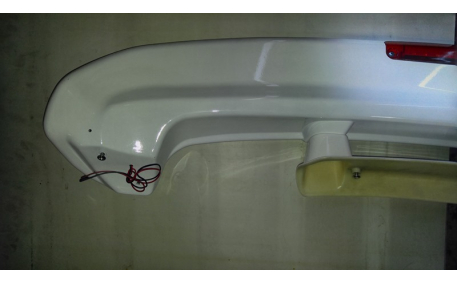 Спойлер Toyota Land Cruiser 100