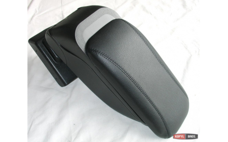 Подлокотник Opel Astra H