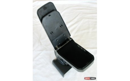 Подлокотник Ford Focus MK3 2011-2015