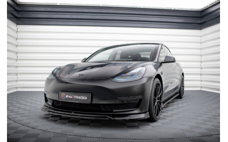 Накладка передняя Tesla Model 3 2017-2023