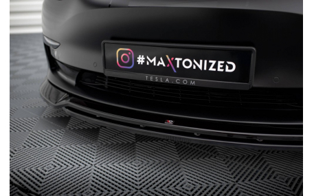 Накладка передняя Tesla Model 3 2017-2023