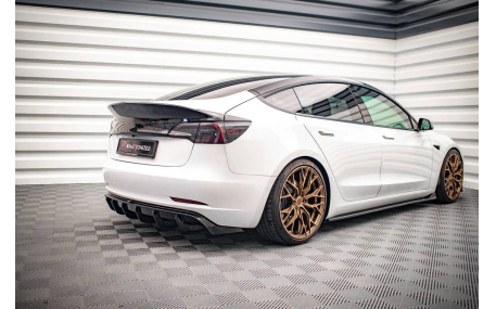 Накладка задняя Tesla Model 3 2017-2023
