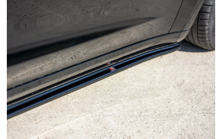 Пороги Tesla Model 3