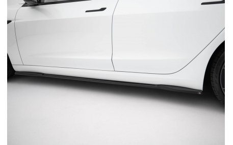 Пороги Tesla Model 3
