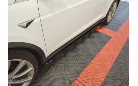 Пороги Tesla Model X 2015-2021