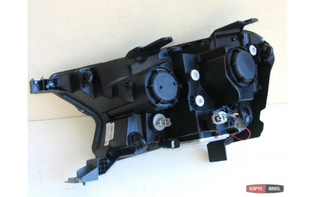 Фары передние Ford Ranger 2015-2021