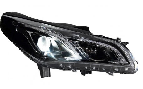 Фары передние HYUNDAI Sonata LF