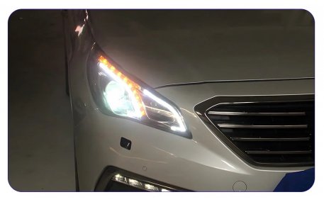 Фары передние HYUNDAI Sonata LF