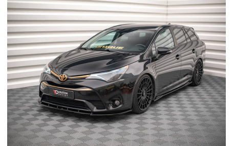 Накладка передняя Toyota Avensis