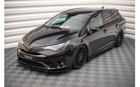 Накладка на пороги Toyota Avensis