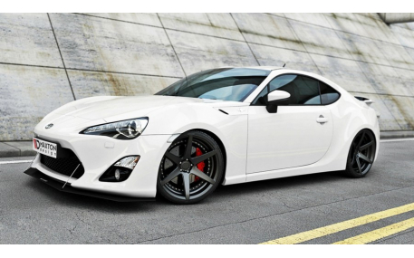 Накладка передняя Toyota GT86 2012-2016
