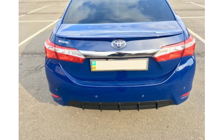 Спойлер Toyota Corolla