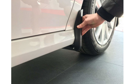 Брызговики Toyota Camry V70