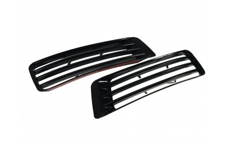 Решетка радиатора Range Rover Vogue 2012-2017