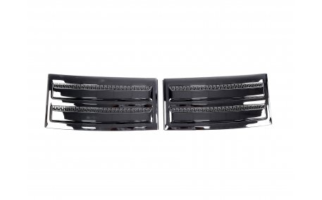 Решетка радиатора Range Rover Vogue 2012-2017