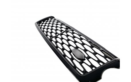 Решетка радиатора Range Rover Vogue 2012-2017