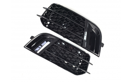 Решетки бампера Audi A1 2010-2014