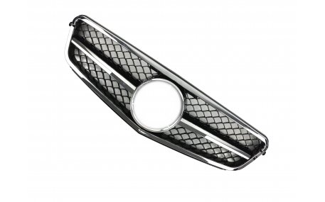 Решетка радиатора Mercedes C-class W204