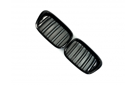 Решетка радиатора BMW 5 (E39)