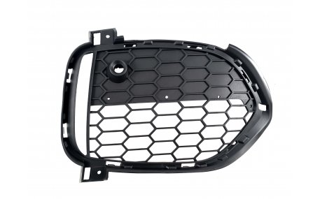 Решетка бампера BMW X5 (F15)
