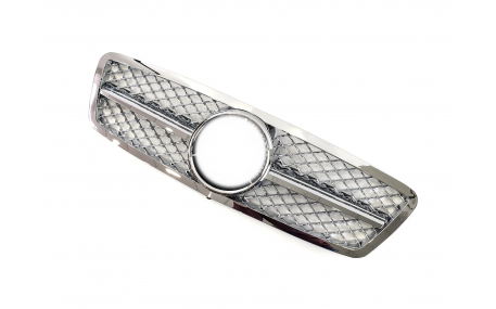 Решетка радиатора Mercedes C-class W203