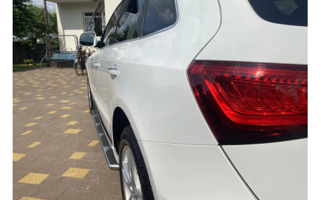 Подножки Audi Q5