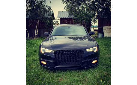 Решетка радиатора Audi A5 2011-2016