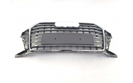 Решетка радиатора Audi Q3 2014-2018