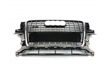 Решетка радиатора Audi Q5 2008-2012