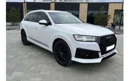 Бампер передний Audi Q7
