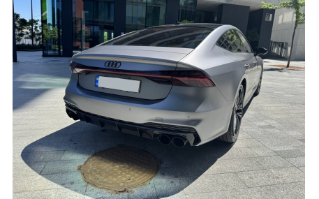 Накладка задняя Audi A7 C8
