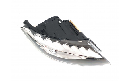 Фары передние Audi Q7 2010-2015