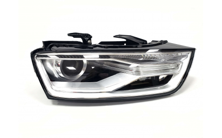 Фары передние Audi Q3