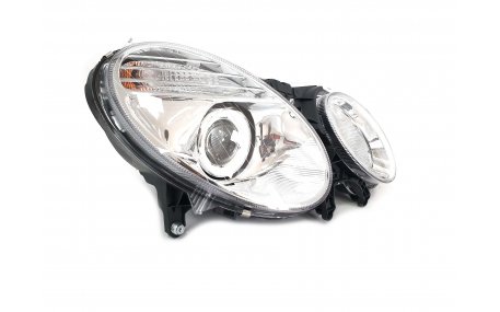 Фары передние Mercedes E-class W211 2002-2006