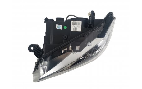 Фары передние BMW X3 F25 2011-2014